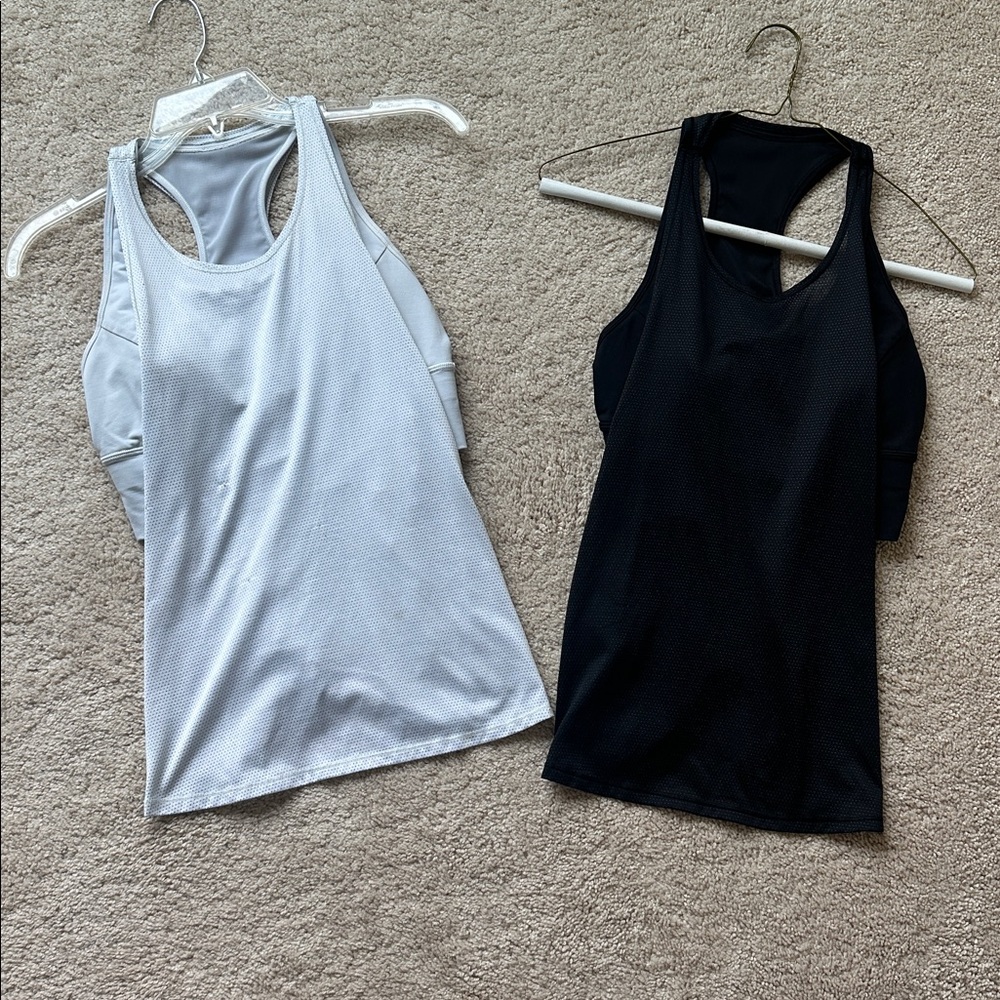 Bundle of Lululemon White & Black Mesh Racerback Tank Tops w/ Built in Bra Sz 6